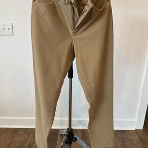 Men's VRST 32x32 Tan Khaki Pants
